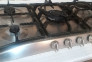 اجاق گار رومیزی پنج شعله، هود هم جداگانه به فروش می رسد 