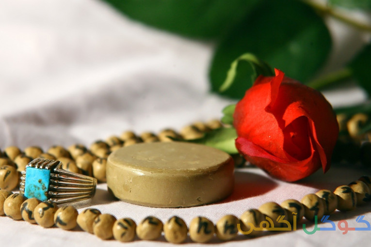 قبول نماز استیجاری و ختم قرآن برای میت