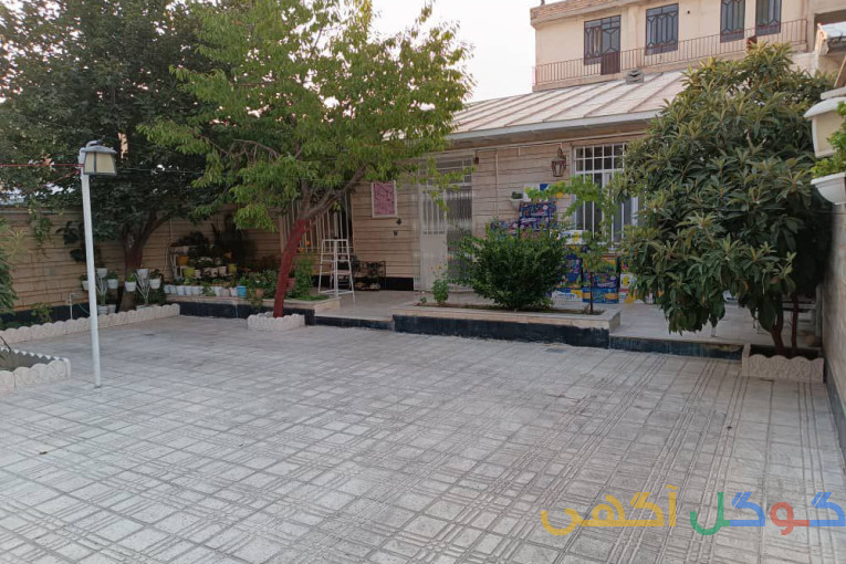 فروش یک واحد منزل مسکونی ویلایی قدیمی خیلی تمیز 