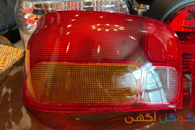 تولید انواع چراغ خطر و طلق چراغ خودرو 